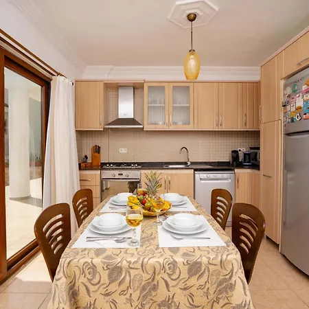 Gizem Aparts Σπίτι διακοπών *