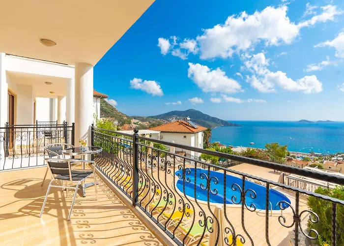 Gizem Aparts * Kalkan