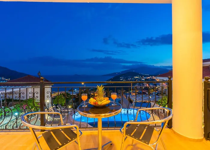 Gizem Aparts Kalkan