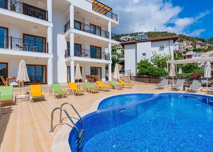 Gizem Aparts * Kalkan
