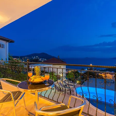 Gizem Aparts Holiday home Kalkan